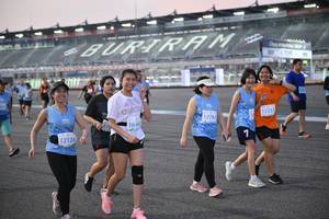 BIB: 51972, 5315, 5127
                            <button type="button" onclick="openModal(10464328)" class="btn btn-primary btn-sm float-right btn-popup" data-toggle="modal" data-target=".modal-high-quality">
                        <i class="fas fa-shopping-cart"></i> Add to Cart
                    </button>
                                            <button type="button" onclick="isThisMe(10464328, true)" class="btn btn-success btn-sm float-right btn-popup btn-isme hidden" data-toggle="tooltip" data-placement="bottom" title="นี่คือรูปของคุณใช่ไหม คลิกที่นี่เพื่อเอาเข้าอัลบั้ม">
                        <i class="fas fa-plus"></i> Add to album
                    </button>
                    <button type="button" onclick="isThisMe(10464328, false)" class="btn btn-warning btn-sm float-right btn-popup btn-isnotme hidden">
                        <i class="fas fa-ban"></i> Remove from album
                    </button>